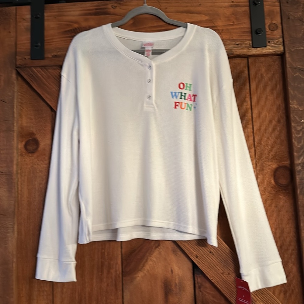 Holiday Waffle Material Christmas Lounge Top “Oh What Fun” Logo Sz LG NEW!